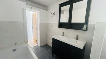 Pronájem domu 100 m², Milovice
