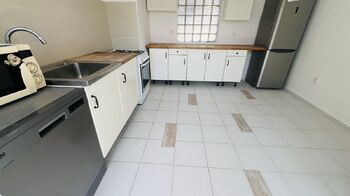 Pronájem domu 100 m², Milovice