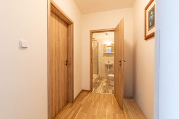 Prodej domu 233 m², Praha 5 - Lochkov