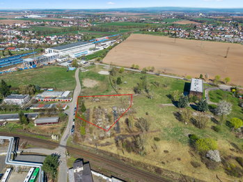 Prodej pozemku 7896 m², Hradec Králové