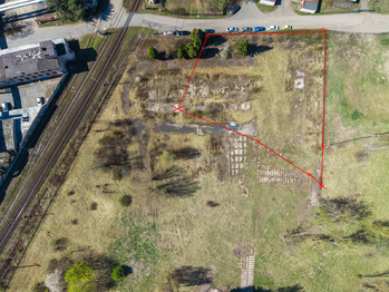Prodej pozemku 7896 m², Hradec Králové