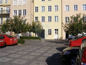 Pronájem kancelářských prostor 57 m², Hradec Králové