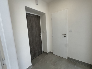 Pronájem bytu 1+1 v osobním vlastnictví 32 m², Kladno