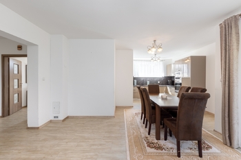 Prodej domu 108 m², Zlatá