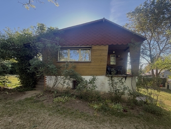 Prodej pozemku 1963 m², Dobřany