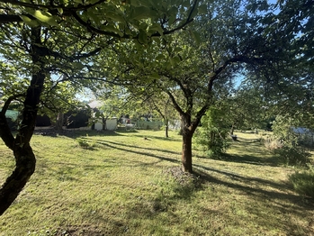 Prodej pozemku 1963 m², Dobřany