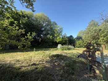 Prodej pozemku 1963 m², Dobřany