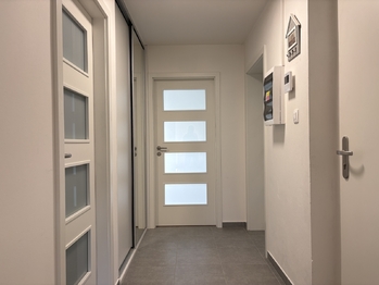 chodba - Pronájem bytu 3+kk v osobním vlastnictví 83 m², Šumperk