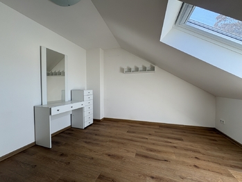 pokoj - Pronájem bytu 3+kk v osobním vlastnictví 83 m², Šumperk