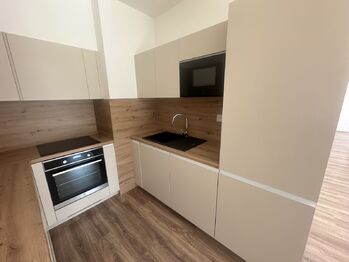 Pronájem bytu 2+kk v osobním vlastnictví 63 m², Slavkov u Brna