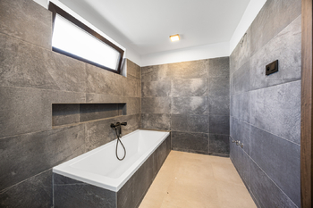Prodej domu 240 m², Nučice