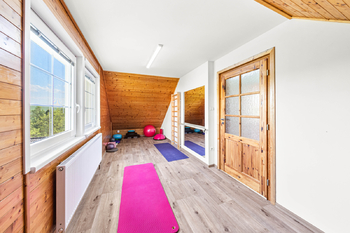 třetí podkrovní pokoj - Prodej domu 300 m², Dačice