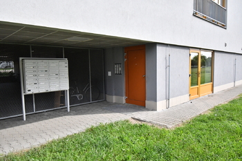 Prodej bytu 1+kk v osobním vlastnictví 29 m², Hradec Králové