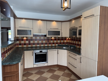 Pronájem bytu 3+kk v osobním vlastnictví 70 m², Praha 9 - Černý Most