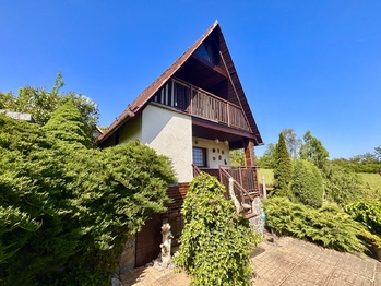 Pohled od branky - Prodej chaty / chalupy 66 m², Slavkov u Brna