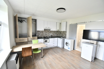 Pronájem bytu 1+kk v osobním vlastnictví 21 m², Hradec Králové