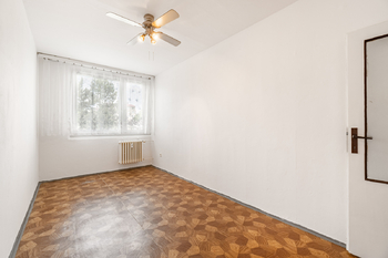 Prodej bytu 3+1 v osobním vlastnictví 68 m², Praha 9 - Újezd nad Lesy
