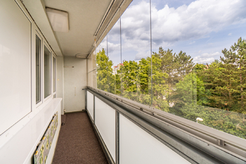 Prodej bytu 3+1 v osobním vlastnictví 68 m², Praha 9 - Újezd nad Lesy