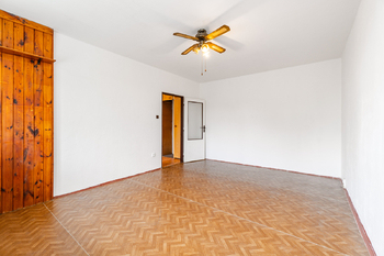 Prodej bytu 3+1 v osobním vlastnictví 68 m², Praha 9 - Újezd nad Lesy