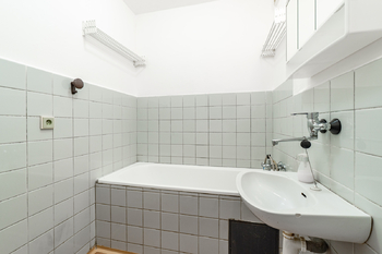 Prodej bytu 3+1 v osobním vlastnictví 68 m², Praha 9 - Újezd nad Lesy