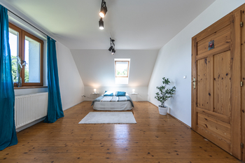 Prodej domu 213 m², Mirošovice
