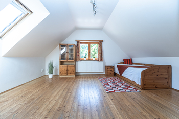 Prodej domu 213 m², Mirošovice