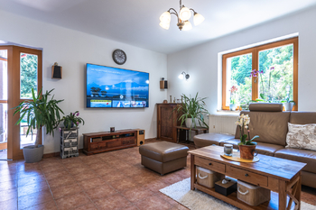 Prodej domu 213 m², Mirošovice