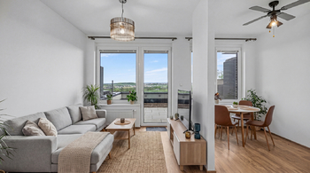 Prodej bytu 1+kk v osobním vlastnictví 42 m², Praha 5 - Třebonice