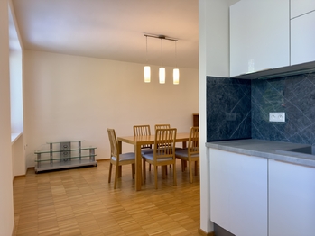 Pronájem bytu 3+1 v osobním vlastnictví 65 m², Pohořelice