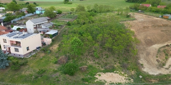 Prodej pozemku 1501 m², Hostěradice