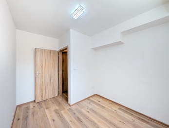 Pronájem bytu 1+kk v osobním vlastnictví 36 m², Račetice