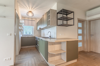 Prodej bytu 3+kk v osobním vlastnictví 57 m², Fryšták