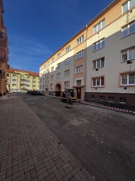 Prodej nájemního (činžovního) domu 400 m², Teplice