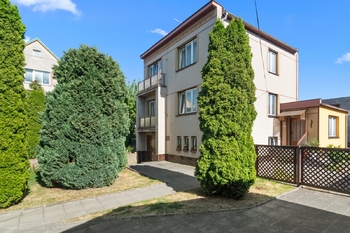 Prodej domu 178 m², Žižice