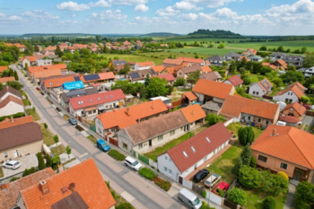 dům a okolí - Prodej domu 121 m², Bříství