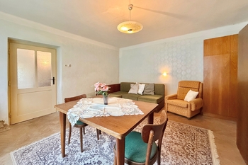 pokoj - Prodej domu 121 m², Bříství