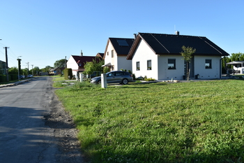 Prodej pozemku 720 m², Žerotín