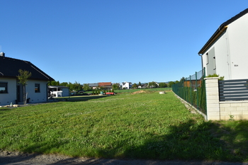 Prodej pozemku 720 m², Žerotín