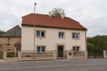 Prodej domu 550 m², Lubenec