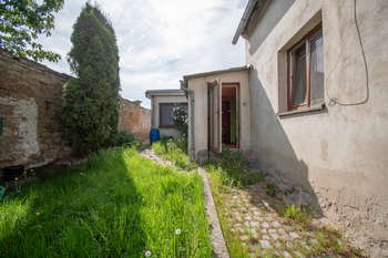 Prodej domu 90 m², Hoštka