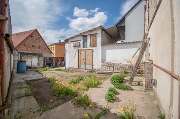Prodej domu 90 m², Hoštka