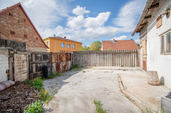 Prodej domu 90 m², Hoštka