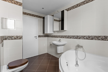Prodej bytu 2+kk v osobním vlastnictví 56 m², Praha 5 - Zličín