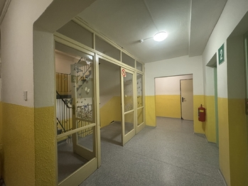 Pronájem bytu 2+1 v osobním vlastnictví 56 m², Děčín