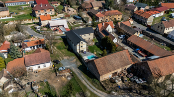Prodej nájemního domu 330 m², Černuc