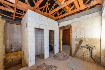 Prodej nájemního domu 330 m², Černuc