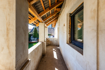 Prodej nájemního domu 330 m², Černuc