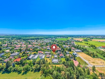 Prodej pozemku 1009 m², Jirny