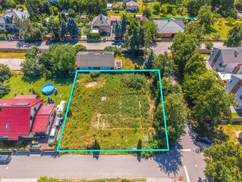 Prodej pozemku 1009 m², Jirny