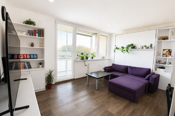OBÝVACÍ POKOJ - Prodej bytu 2+kk v osobním vlastnictví 46 m², Brno
